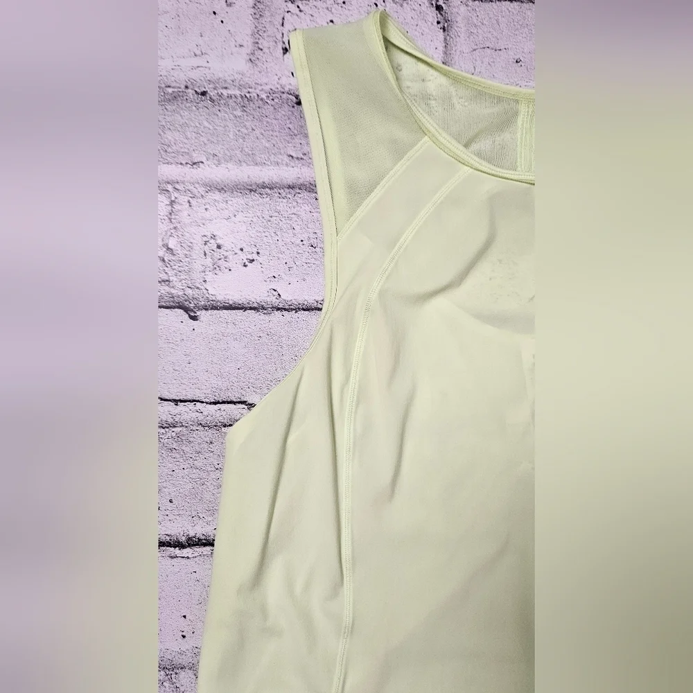 Lululemon Sculpt Tank Clear Mint Size 8 Mesh Back Lightweight Run Top - Picture 7 of 11